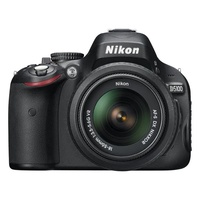NIKON D5100 + AF-S DX 18-55mm II