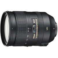 Nikon AF-S 28-300mm F3,5-5,6G ED VR