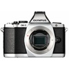 Olympus OM-D EM-5 silber + 14-150mm Olympus OM-D EM-5 silber + 14-150mm