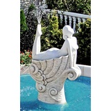 Casa Padrino Skulptur Jugendstil Wasserspeier Skulptur Frau auf Muschel Weiß / Grau 111 x 80 x H. 192 cm - Prunkvolle Gartenbrunnen Wasserspeier Figur - Barock & Jugendstil Garten Deko Accessoires