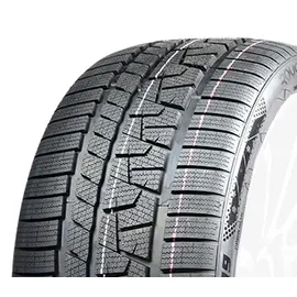 ROYAL BLACK Royal Winter UHP 255/40 R18 99V XL