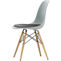 Vitra - Eames Plastic Side Chair DSW mit Sitzpolster, Esche honigfarben / hellgrau (Filzgleiter basic dark)