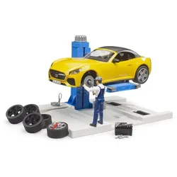 Bruder Spielwaren GmbH & Co. KG bworld PKW Service Center, Roadster