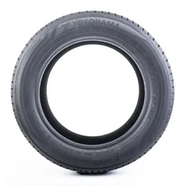 Yokohama BluEarth Winter V906 225/50 R17 94H
