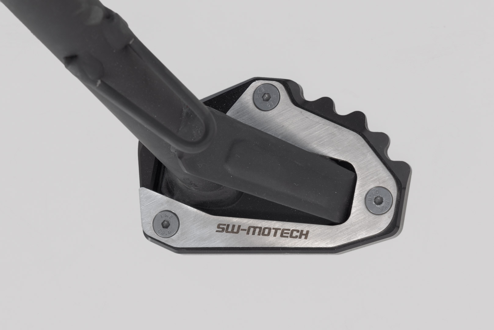 SW-Motech Extension voor zijstandaard voet - Zwart/Zilver. Ducati modellen.