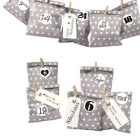 Frau WUNDERVoll DIY Adventskalender zum Befüllen Bescherung, Papiertueten flach 13x16,5cm, taupe Stern, Ziffern schwarz-weiß