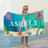TERRALIX Personalisiert Strandtuch Badetuch mit Namen Kinder Damen, Microfaser Badetuch Stranddecke Schnelltrocknend Beach Towel Handtuch für Reise Schwimmen Sauna Yoga Fitness