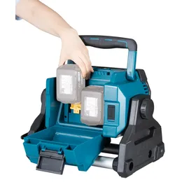 Makita Baustrahler Stahl 5,7 kg blau ohne Akku