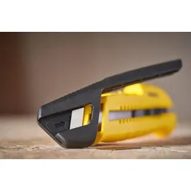 Stanley Cuttermesser 18 mm STHT10489-1