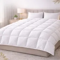 BettwarenShop Daunendecke Toronto medium, Füllung: 90% Daunen 10% Federn 200x200 cm
