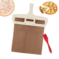 Shujin Sliding Pizza Peel,Pala Pizza Scorrevole,Verschiebbare Pizzaschaufel, Verschiebbarer Pizzaschieber,Der Pizzaschieber,der Pizza Perfekt überträgt mit Griff,Antihaft,1 Stk mit Backpinsel