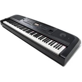 Yamaha DGX-670 black
