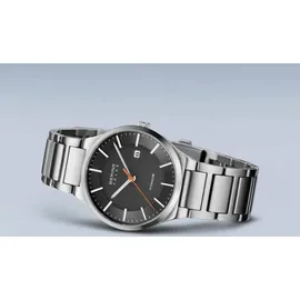 BERING Solar Titan 39 mm 15239-779