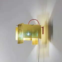 24 Karat Blau Wall