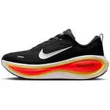 Nike Vomero Plus Herren Black/White Bright Crimson/Sail 42