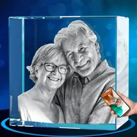 ArtPix 3D Glasfoto, personalisiertes Geschenk mit Ihrem eigenen Foto, 3D-Laser-geätztes Bild, gravierter Diamantkristall, Gedenk-Geburtstagsgeschenke für Mama, Papa, Männer, Frauen