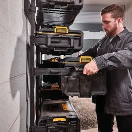 DeWalt Tough System 2.0 Werkzeugbox 39 l schwarz-gelb