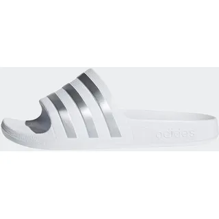 Cloud White / Silver Metallical 38