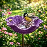 Vogeltränke Stehend, 2026 Neue Blumen Gartenstecker Bienentränke Metall, Winterfester Insektentränke Garten, Vogelfutterhaus Gartenfiguren & Gartenstatuen Gartendeko für Draußen (Lila)