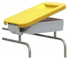 Kunststoffdeckel für Wäschesammler & Stationswagen KDS2 , gelb
