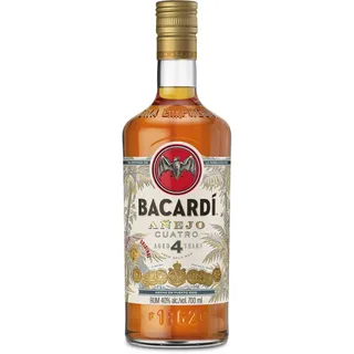 BACARDÍ Añejo 4 Jahre alter Premium Caribbean Rum, 40% Vol., 70 cl/700 ml, im Eichenfass gereifter Karibik-Rum, 4 Jahre unter karibischer Sonne gelagert, ideal als Geschenk