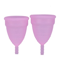 3Colors 2PCS / Se Menstruationstasse für Anfänger - Weicher Wiederverwendbarer Periodenbecher Tampon und Pad Alternative Reiniger Einwegmodell von Wiederverwendbaren Silikonbechern, Tampon(Rosa)