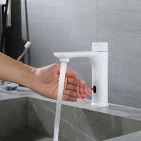 XJTNLB Infrarot Wasserhahn mit Sensor Waschtischarmatur Sensor, Waschbecken Armaturen Induktion Badarmatur Armatur Einhebelmischer für Badezimmer, Weiß