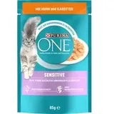 20 + 6 gratis! 26 x 85 g Purina ONE - Sensitive: Huhn & Karotten