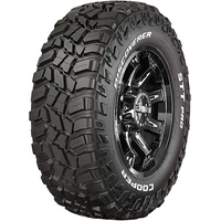 Cooper Discoverer STT PRO 275/70 R18 125/122K