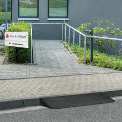PROREGAL Bodenreparatur aus Quarzsand für Beton, Asphalt & Estrich | Anthrazit (vgl. RAL 7021) | Drei-Komponenten-Gemisch