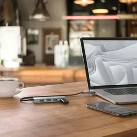 Hama USB-Hub 4 Ports, USB 3.2 Gen1, 5 Gbit/s, inkl. USB-C-Adapter und Netzteil, 4X USB-A für Maus, Tastatur, Externe Festplatte, USB-Stick etc., Aluminium-Gehäuse, USB-Adapter für Büro, Home Office)