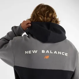 New Balance Reimagined Jacke - Black 001 - L