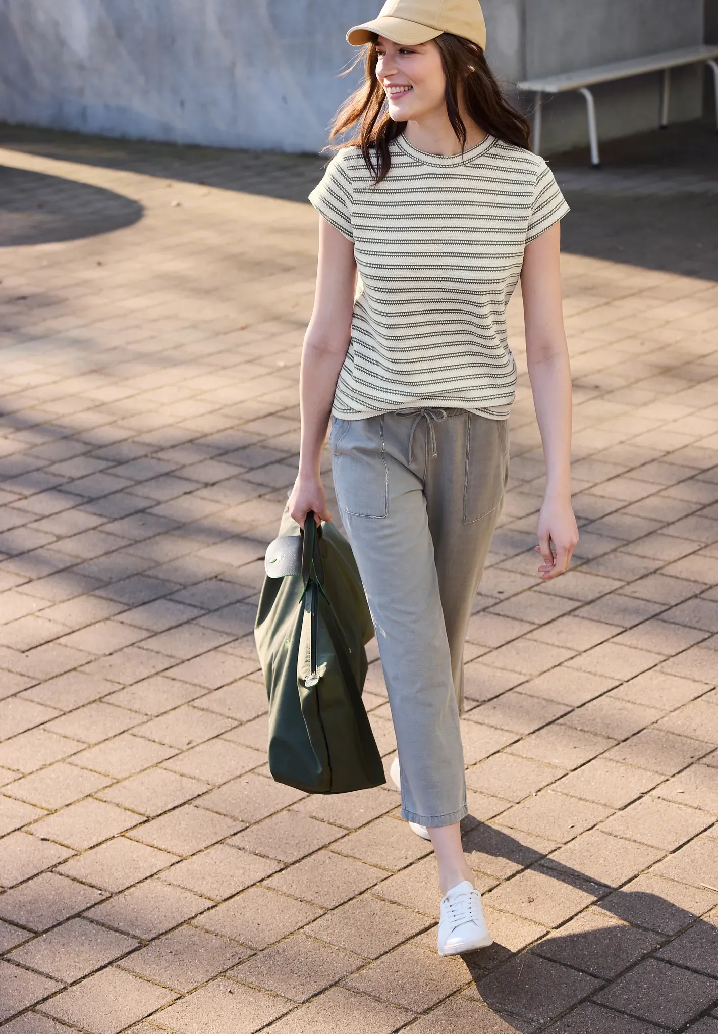 T-Shirt STREET ONE STUDIO, Damen, Gr. 46, beige (lichen grün), Web, 85% Baumwolle, 15% Polyester, gestreift, normal normal, Rundhals, abgesteppt, Shirts T-Shirt, im soften Baumwoll-Mix