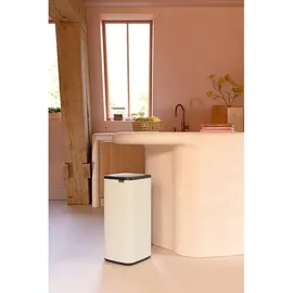 Brabantia Bo Touch Bin 30 l Beige