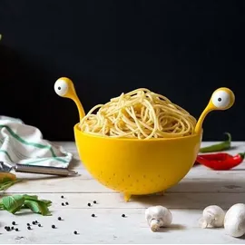 ototo Spaghetti Monster Nudelsieb Gelb
