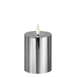 LED Kerze silber glänzend festliche Kunststoff Stumpenkerze Timer H: 15cm