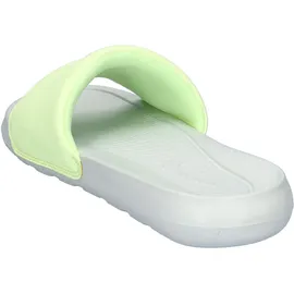 Nike Victori One Damen Light Silver / Light Silver / Barely Volt 40,5