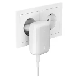 Belkin BoostCharge Ladegerät mit zwei Anschlüssen (42 W)