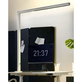 Beliani LED Schreibtischlampe klemmbar VOLANS mit Dimmer Metall Silber