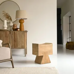Hocker Pio aus massivem Recycling-Kiefernholz