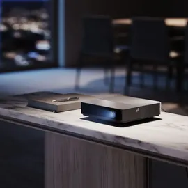 Loewe We. Beam Portabler Laser Projektor, Full HD, ALPD Laser, Dolby Audio, Miniprojektor, Beamer, hoher Kontrast, 40-120 Zoll, Ladbar mit Powerbank