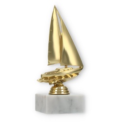 Pokal Kunststofffigur Segelboot gold auf weißem Marmorsockel 18,0cm