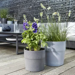 Scheurich Groove+ 40, Pflanzgefäß / Pflanzkübel, rund, Farbe: Concrete, hergestellt mit recyceltem Kunststoff, für den Außenbereich