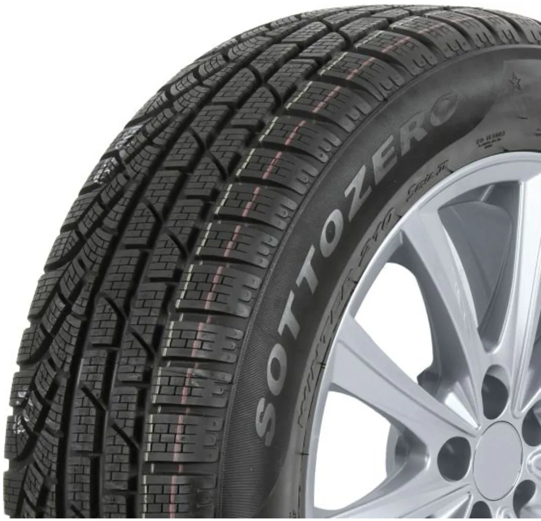 Pneus d'hiver PIRELLI SottoZero série II 235/40R19 92V