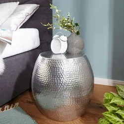 Kadima Design Beistelltisch `Enns`: Orientalisch, Hammerschlag-Struktur, Aluminium. Silber, 42x42x42 cm