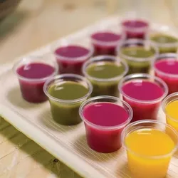 Gastronoble Vegware kompostierbarer runder Deli Becher