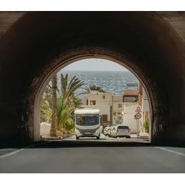 TomTom GO Camper Max