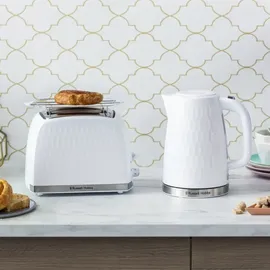 Russell Hobbs Honeycomb Wasserkocher weiß