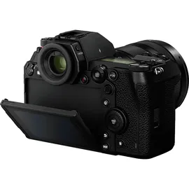 Panasonic Lumix DC-S1ME-K + Lumix S 24-105 mm OIS Makro