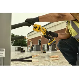 DeWalt Akku Kupferrohrschneider 12-35 mm